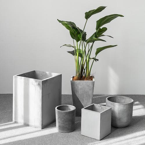 養(yǎng)花用陶瓷盆好還是塑料的好處