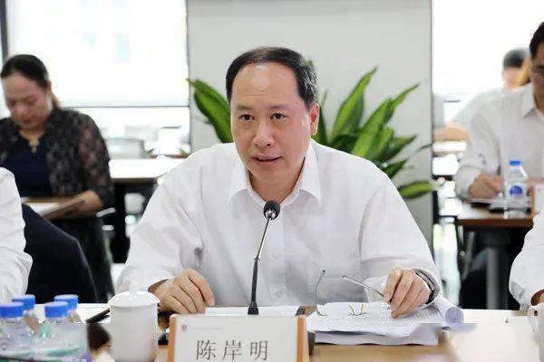 我國對大學(xué)生創(chuàng)新創(chuàng)業(yè)的政策,我國大學(xué)生創(chuàng)新創(chuàng)業(yè)的主要驅(qū)動因素,大學(xué)生創(chuàng)新創(chuàng)業(yè)國賽