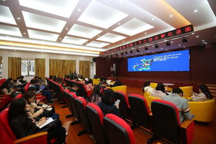 參觀創(chuàng)新創(chuàng)業(yè)孵化器的新聞稿