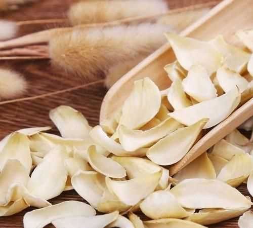 新鮮百合曬干為什么會(huì)變色