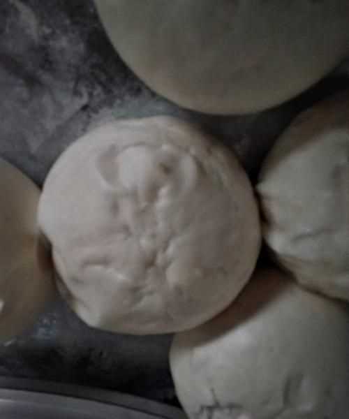 蒸出來的饅頭開裂有什么原因