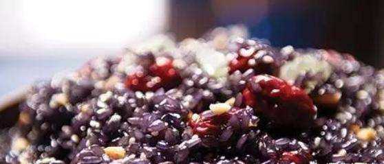 黑米飯怎么蒸才能軟糯,怎樣蒸黑米飯好吃竅門圖3