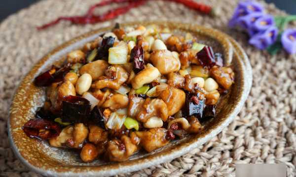 怎么炒雞丁好吃,雞丁怎么做好吃簡單的家常的圖16