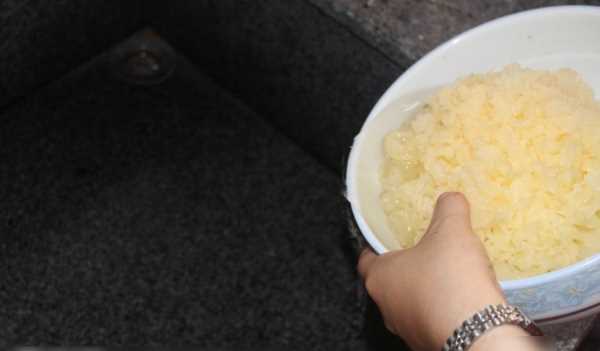 雪耳要浸泡多長時間,銀耳熬之前要泡多長時間圖8