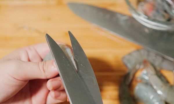 洗蝦子用什么浸泡,水產(chǎn)中浸泡蝦用食鹽還是用碘好呢圖10