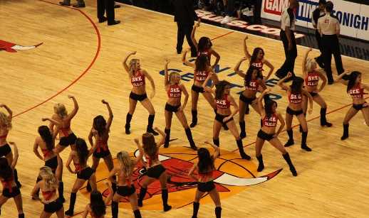 nba中場休息多長時間,在籃球比賽中用英語怎么說圖5