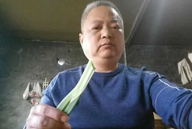 胡蘿卜能不能生著吃，生吃山芋，生吃胡蘿卜，還有哪些蔬菜可以生吃呢？圖2