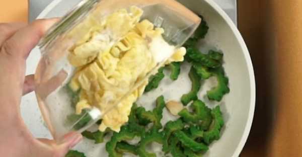 炒苦瓜怎么炒,炒苦瓜的正確方法圖8