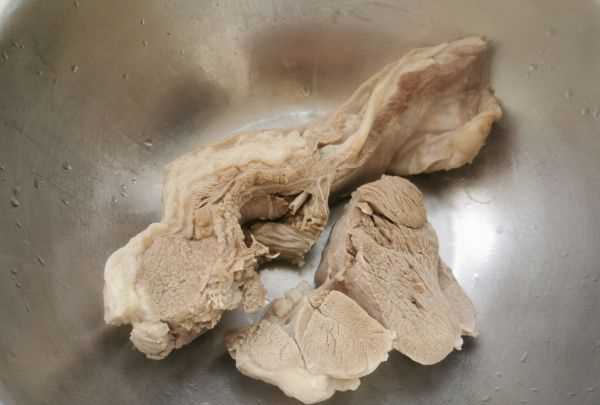 怎么燉羊肉湯又白又沒(méi)膻味,清燉羊肉湯怎么去除膻味圖9