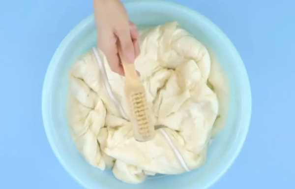 第一次買(mǎi)的羽絨服怎么洗,新買(mǎi)的羽絨服怎么洗最好圖11