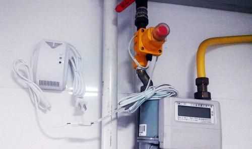 燃?xì)夤茉谑彝舛鞎鰡?></p>
<h2>天燃?xì)獗頉]安裝放在室外冬天能凍壞嗎</h2>
<p>1、天然氣表怕凍。<br>2、燃?xì)獗砣绻陉柵_沒有保溫措施也會被凍壞。</p>
<p><img src=