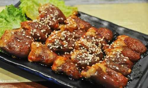 燒烤之前為什么爐子里要撒鹽