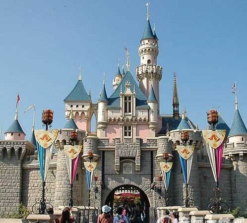 迪士尼與迪士尼baby有什么不同