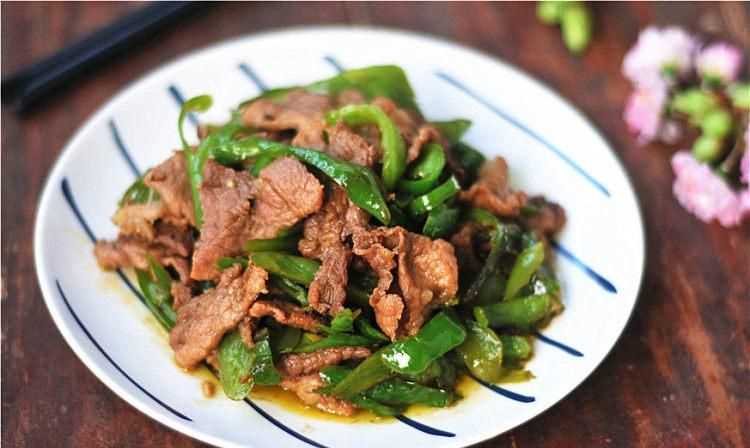 農(nóng)家小炒肉的做法