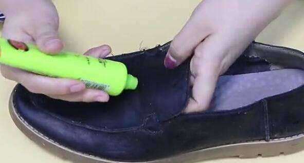 新皮鞋太硬怎么變軟,新皮鞋太硬怎么變軟視頻圖2
