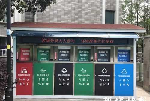 垃圾投放時哪個做法是正確的呢