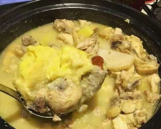榴蓮煲雞湯的做法,榴蓮煲雞湯的做法