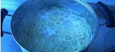 堿水面怎么炒,水面怎么做炒面的做法圖11