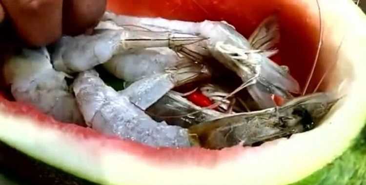 吃完西瓜可以吃麻辣燙嗎