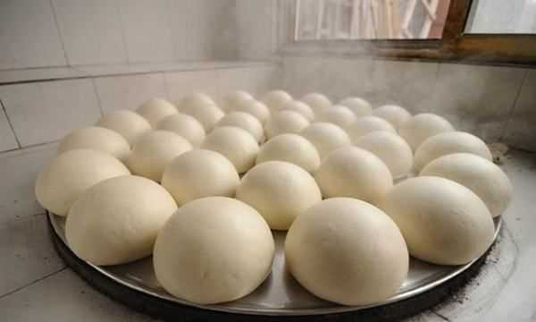 饅頭蒸好后多久開鍋才不回縮,饅頭蒸好了后馬上揭開還是悶悶圖1