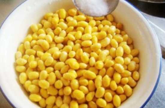 炒黃豆怎么炒好吃,炒黃豆醬的制作方法圖14