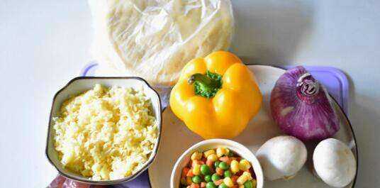 家庭烤箱烤披薩的做法,烤披薩的做法烤箱溫度圖2