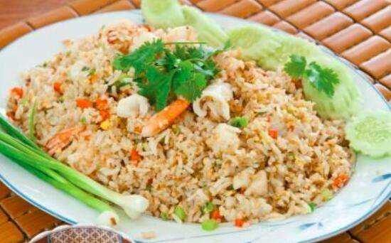 米飯?jiān)趺闯春贸?炒米飯?jiān)趺闯春贸杂趾唵螆D6