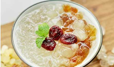 桃膠雪燕一定要發(fā)泡2小時,桃膠雪燕皂角米需要浸泡多長時間圖1