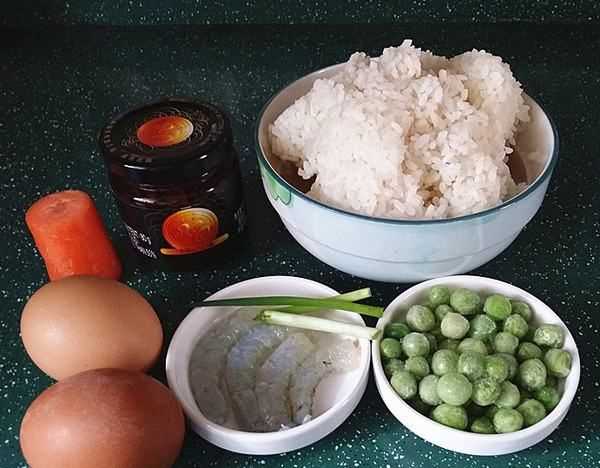 米飯?jiān)趺闯春贸?炒米飯?jiān)趺闯春贸杂趾唵螆D7