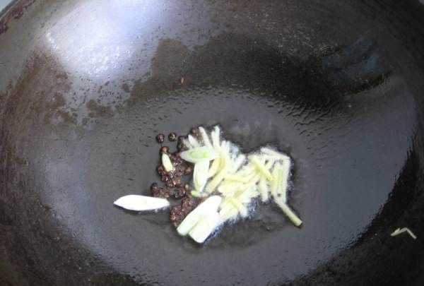 西芹炒多久才算熟,西芹煮多長(zhǎng)時(shí)間能熟圖18