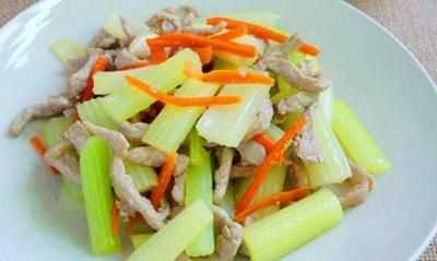 西芹要炒多久才會(huì)熟