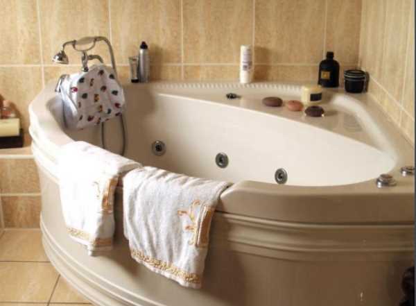 一浴缸水大約多少升,浴缸里的水大約有1什么圖2