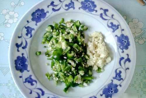 清炒苦瓜怎么做,清炒苦瓜的做法視頻圖4