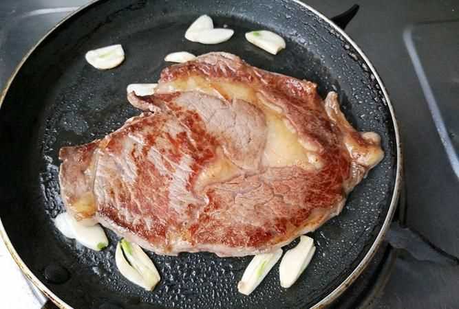 怎樣自己做牛排視頻