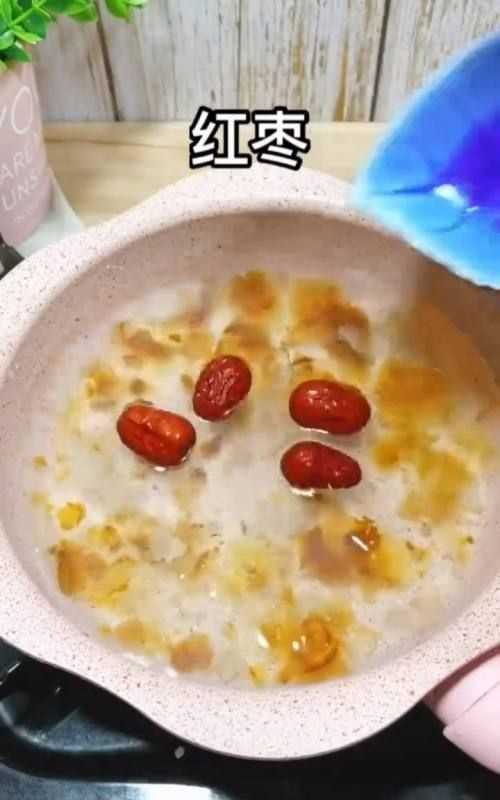 桃膠燉牛奶怎么做