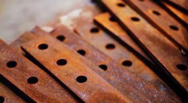 防止鐵釘生銹的方法,防止鐵生銹的方法有哪一些請(qǐng)寫出四種圖4