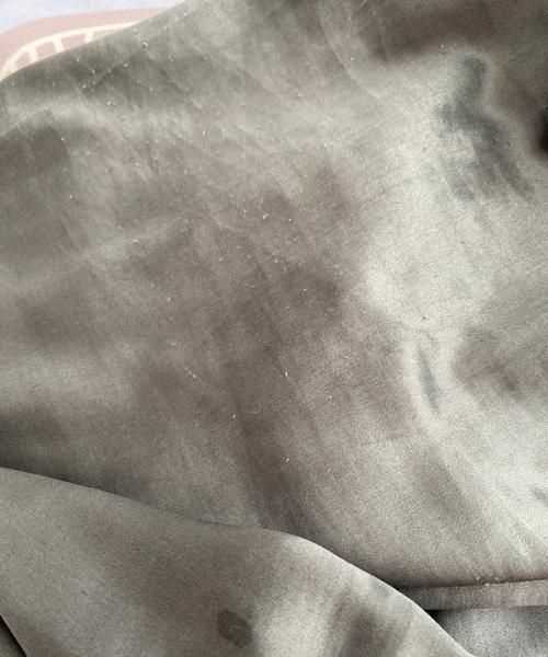 蠶絲衣服掉色用什么方法可以恢復呢