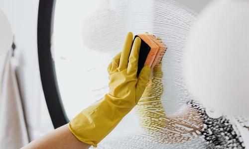 怎樣擦鏡子干凈最簡單的方法