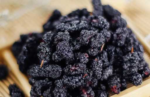 自制桑葚干是曬干還是陰干,家庭自制桑葚怎樣晾干圖4