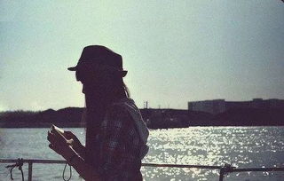 傷感正能量說說短句子