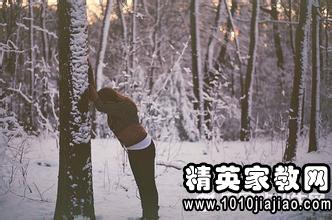 關(guān)于瞄寫下雪的優(yōu)美句子和詩句