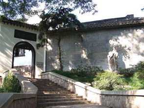 關(guān)于南京清涼山的詩(shī)句