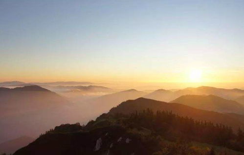 峰開頭的古詩(shī)句