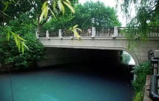 關(guān)于友誼橋的詩句有哪些