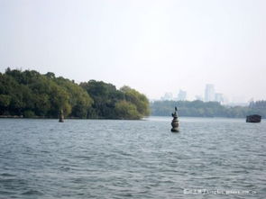 游西湖的詩句,蘇軾游西湖的詩句,賞游西湖的詩句