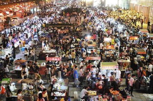 寫社會底層人物的對比作文開頭