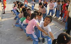 校園歡樂(lè)多的作文200字