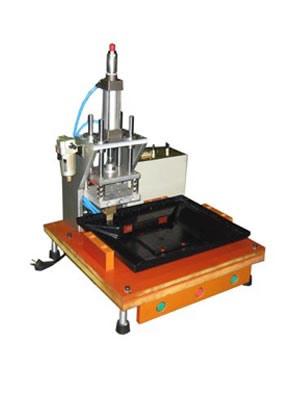 熱熔沖壓機(jī)注意事項