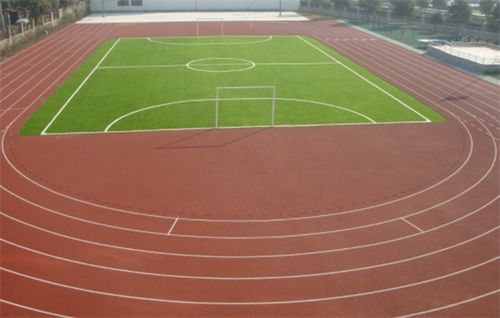 塑膠操場使用注意事項