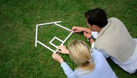 久別重逢俯拾同窗情 雙十一前順利“脫單”